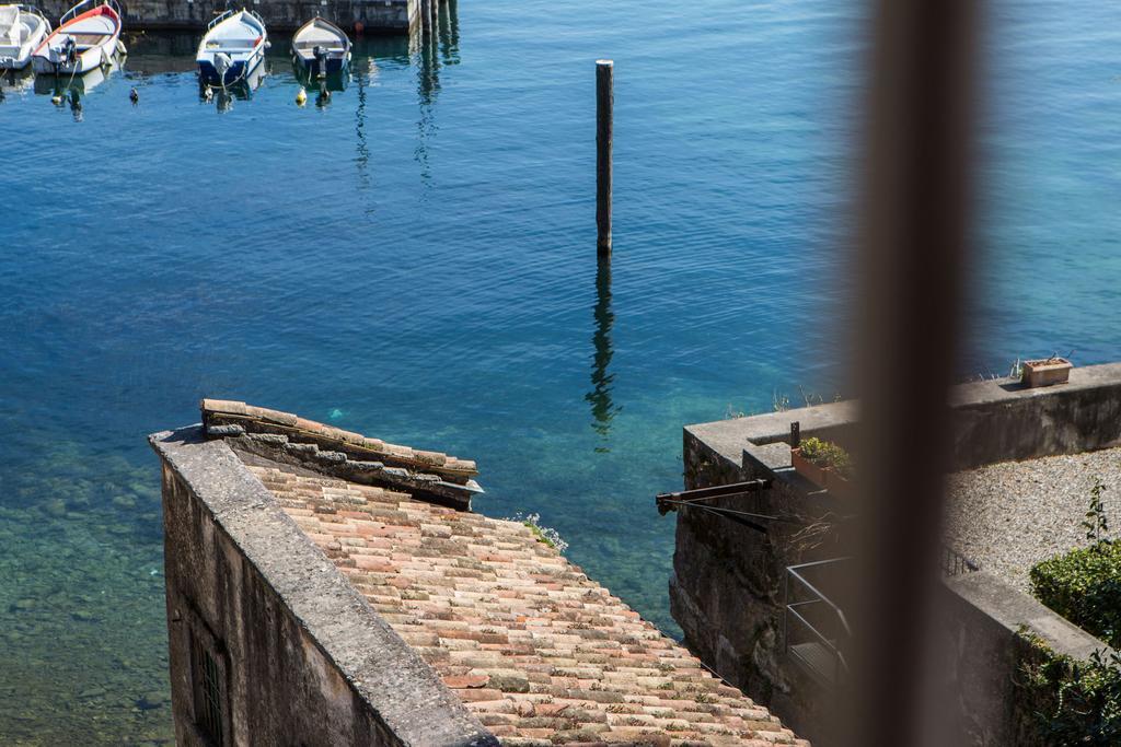 Le Camerine Apartment Water Front Toscolano Maderno Exteriör bild
