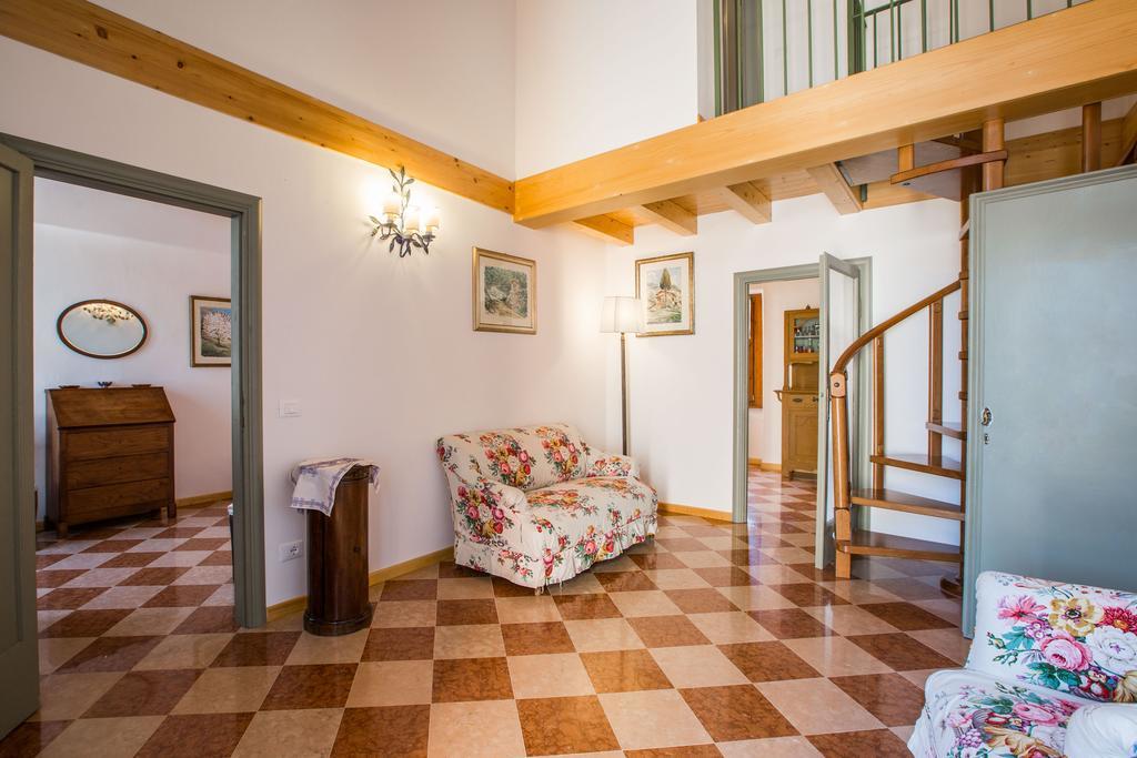 Le Camerine Apartment Water Front Toscolano Maderno Exteriör bild